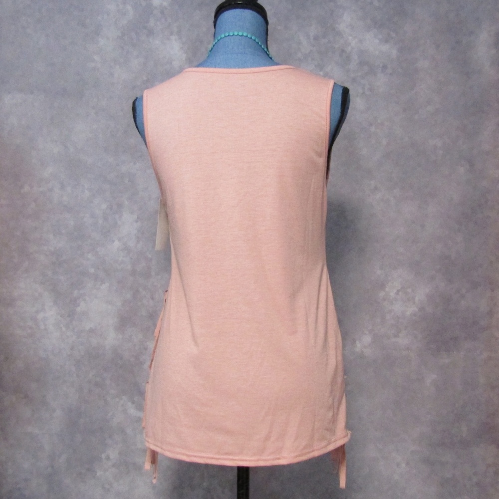 NWT Azbro Dusty Pink High Low Fringe Top Size M - Picture 3 of 4
